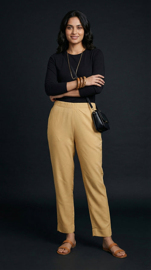 Essential Straight Pant Beige