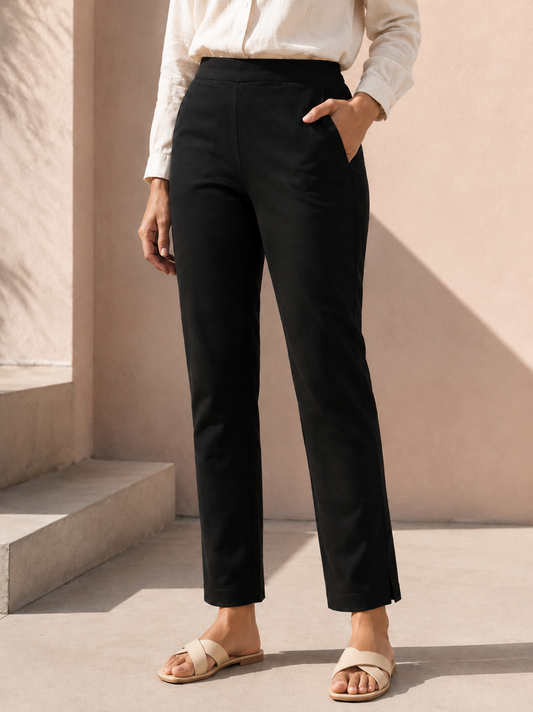 Essential Straight Pant Black
